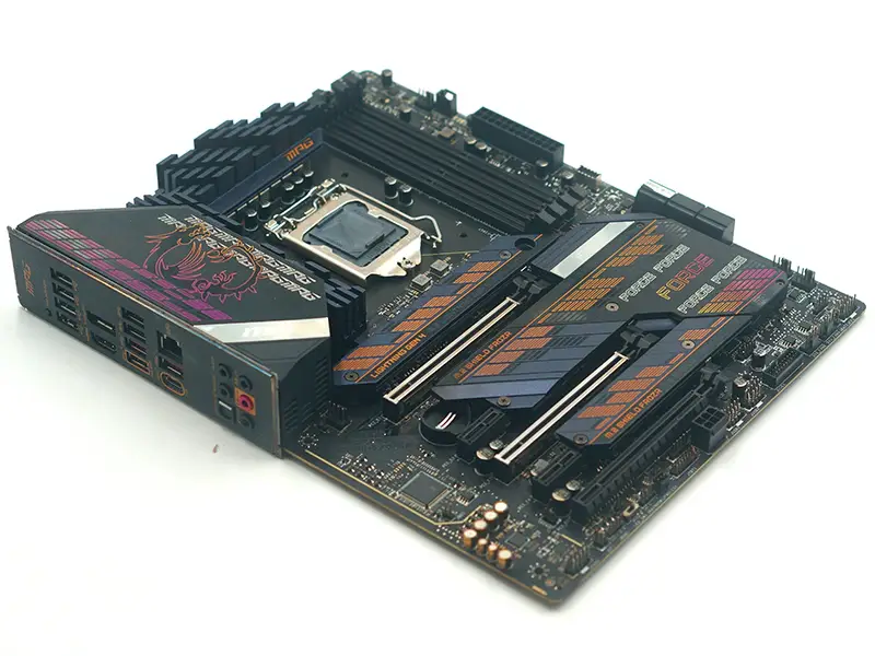 MSI MEG Z590 GAMING FORCE Základní deska LGA 1200 DDR4 128GB 10./11. generace CPU PCI-E 4.0 Overlocking